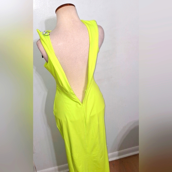 Fashion Nova- Maria Cut Out Maxi Dress- W Sz Medium - Picture 10 of 10